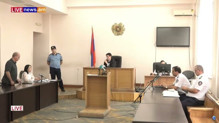 Վիրավորական է դատախազի ասածը, թե խափանման միջոցներն են զսպում ինձ