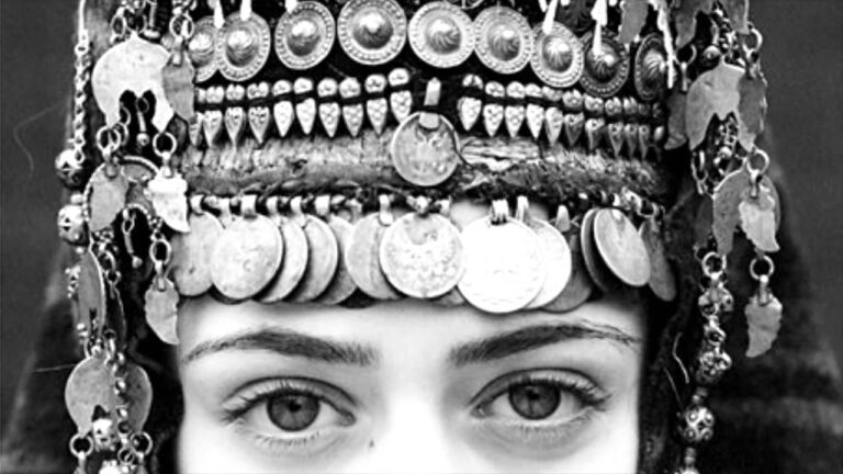 Traditional Armenian Garments