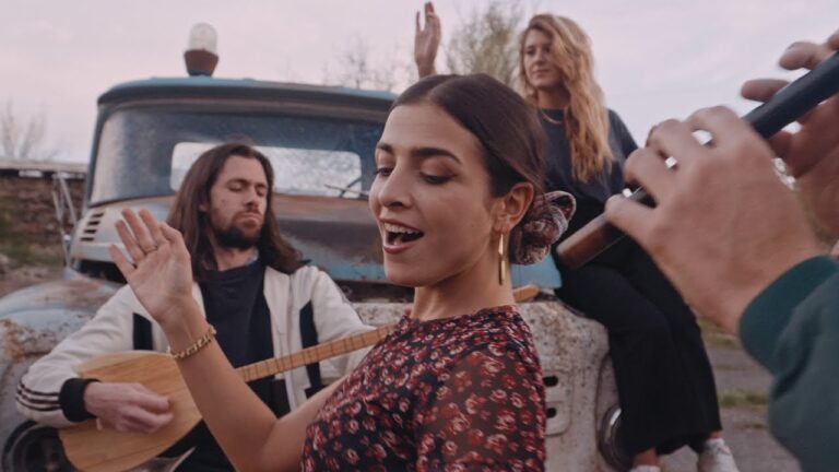 LADANIVA – Saraiman | POSTCARD (Official Video)