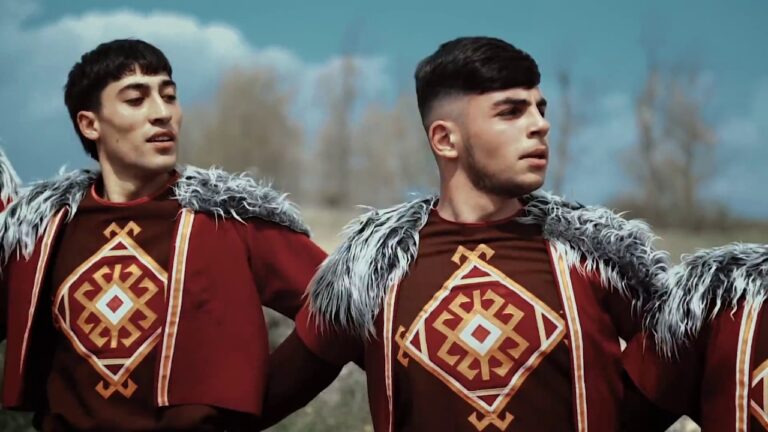 Kochari in Shushi ՙՙNinaharՙՙ Dance Ensmeble of the Republic of #Armenia Kochari in Shushi ՙՙNinaharՙՙ Dance Ensmeble of the Republic of #Armenia