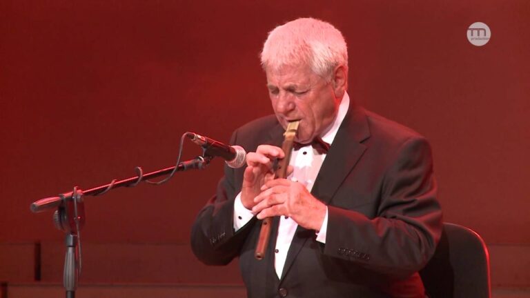 Jivan Gasparyan – They Took My Love Away (Live in Concert from 65 Years on Stage – 2011) Jivan Gasparyan – They Took My Love Away (Live in Concert from 65 Years on Stage – 2011)