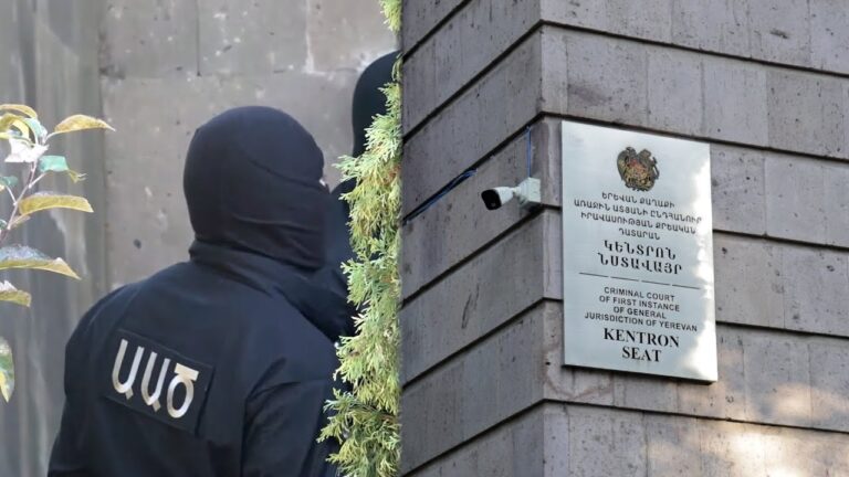 Կաթողիկոսի քրոջորդին՝ բանտում. Փաշինյանը մեծացնում է ճնշումը Գարեգին Բ-ի վրա Կաթողիկոսի քրոջորդին՝ բանտում. Փաշինյանը մեծացնում է ճնշումը Գարեգին Բ-ի վրա