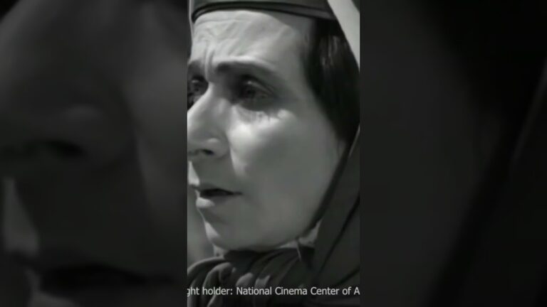 Ֆրունզիկը դուրս եկավ գոմից🎥🎬👑🐄 #ֆիլմեր #film #հայֆիլմ #ֆրունզիկ #կինո #kino #filmes #кино #shorts Ֆրունզիկը դուրս եկավ գոմից🎥🎬👑🐄 #ֆիլմեր #film #հայֆիլմ #ֆրունզիկ #կինո #kino #filmes #кино #shorts