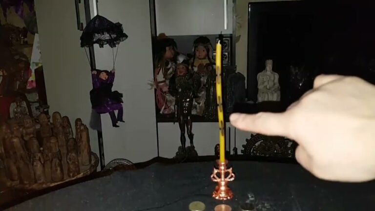 сжечь денежный застой. ритуал для всех.@Vedminaizba