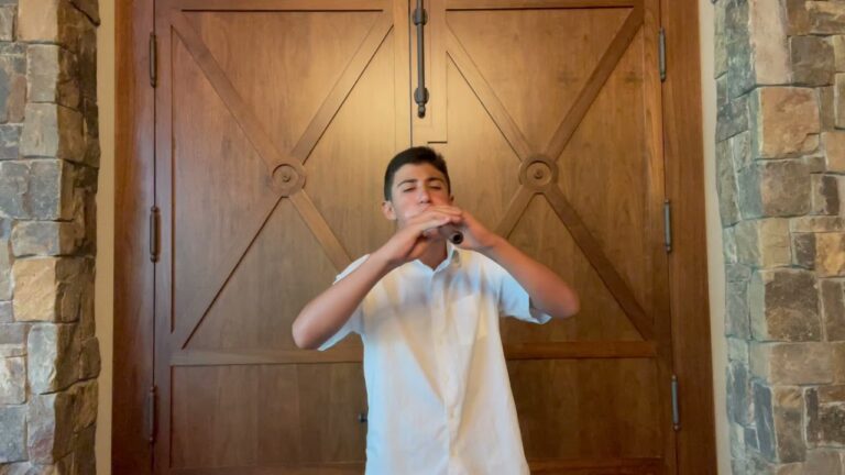 “Dle Yaman” played on Armenian Duduk “Dle Yaman” played on Armenian Duduk