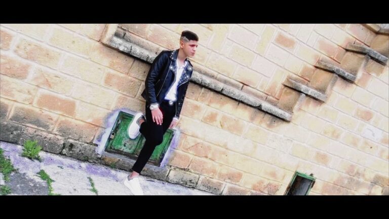 Rosario Armani – Si Bella e Carnale ( OFFICIAL VIDEO 2020 )