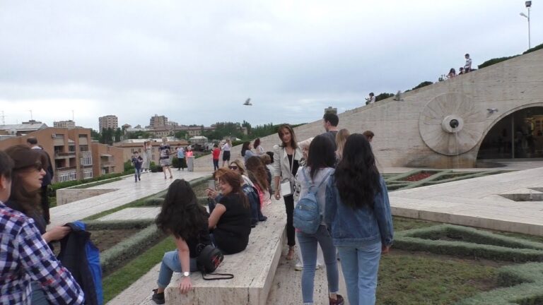 Yerevan, 19.05.18, Sa, Video-2, Hrashali gorts, Nur. Yerevan, 19.05.18, Sa, Video-2, Hrashali gorts, Nur.