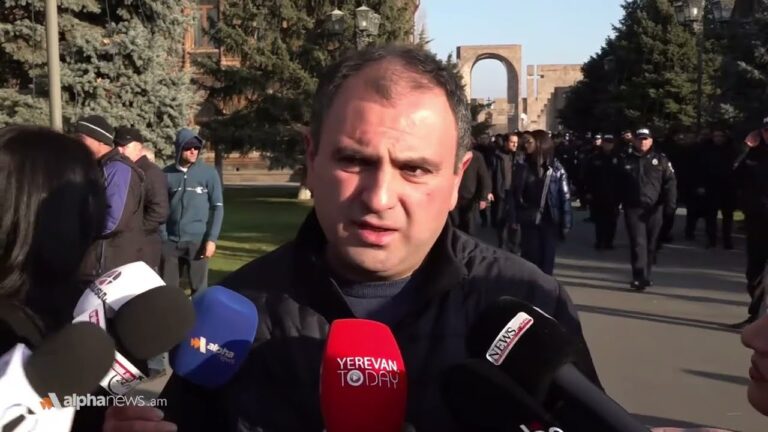 Օրվա իշխանություններն իրենց առջև եկեղեցին քանդելու հարց են դրել. Սևակ Խաչատրյան