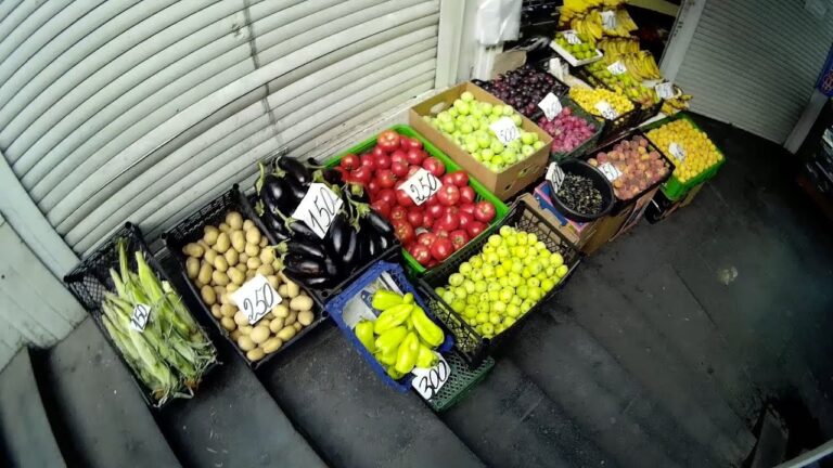 Arevtri kentron, Depi Nalbandyan. Yerevan, 09.07.19, Tu, Video-2.