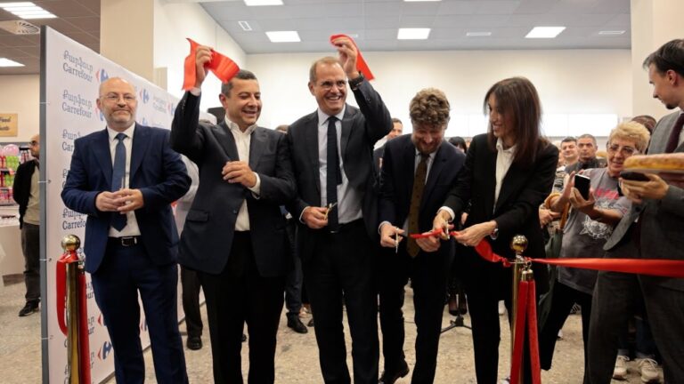 Քարֆուրը Գյումրիում է. մատչելի գնով եվրոպական բարձրորակ ապրանքը հասանելի դարձավ նաև գյումրեցուն