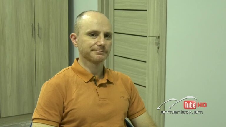 Սուր անկյուն 31.08.2025 – Արմեն Աթալյան «Երբ կրկնելը բթացնում է»