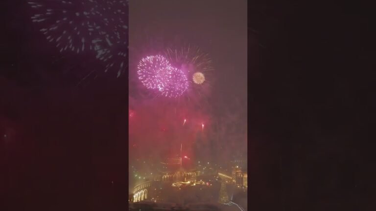 Yerevan in new year 2026 #fakhertravel #armenia #love #tour #2026 #christmas #فاخرتراول