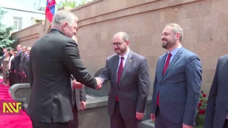 Ինչպես են Երևանում դիմավորել Սլովակիայի վարչապետին | Դավիթ Գրիգորյան | Davit Grigoryan