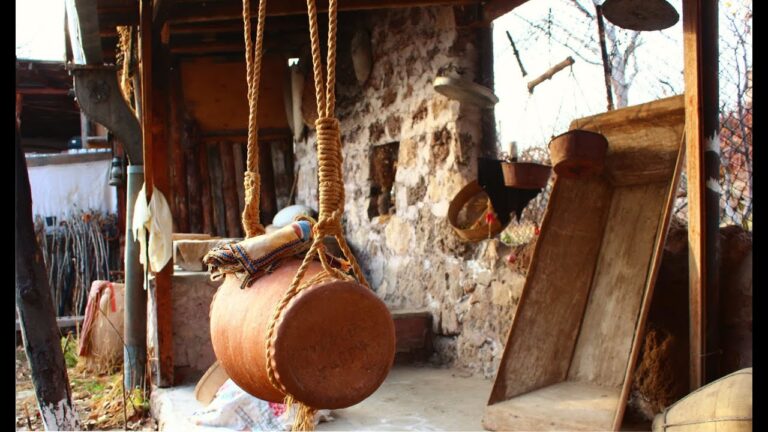 Ազգային խաղեր և տոներ – ԶՈՐԻ-ԶՈՐԻ /National games and holidays – ZORI-ZORI Ազգային խաղեր և տոներ – ԶՈՐԻ-ԶՈՐԻ /National games and holidays – ZORI-ZORI