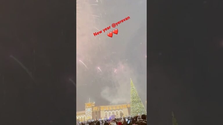#newyear#yerevan#republicsquare#snow#holiday#love#travel#armenia#newyear2026