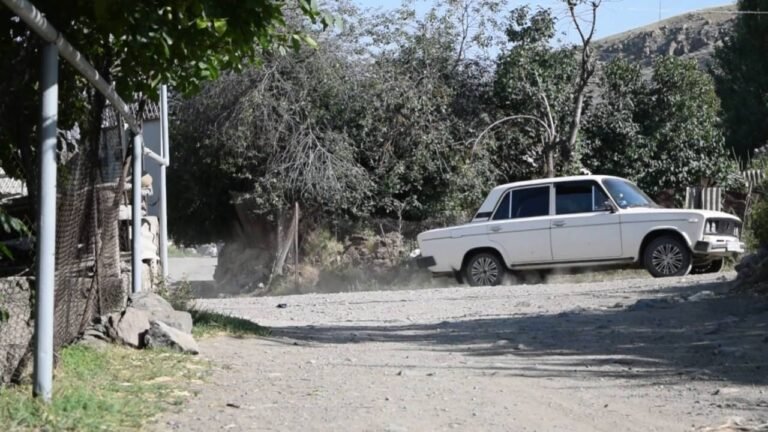 A Brief Look at: Uyts, Syunik