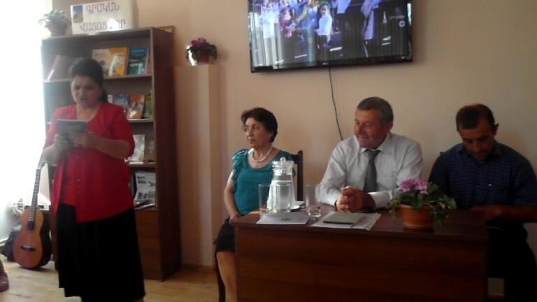 Սերյոժա Գասպարյանի “Արծաթ աղբյուրների հեքիաթը” գրքի շնորհանդեսը5