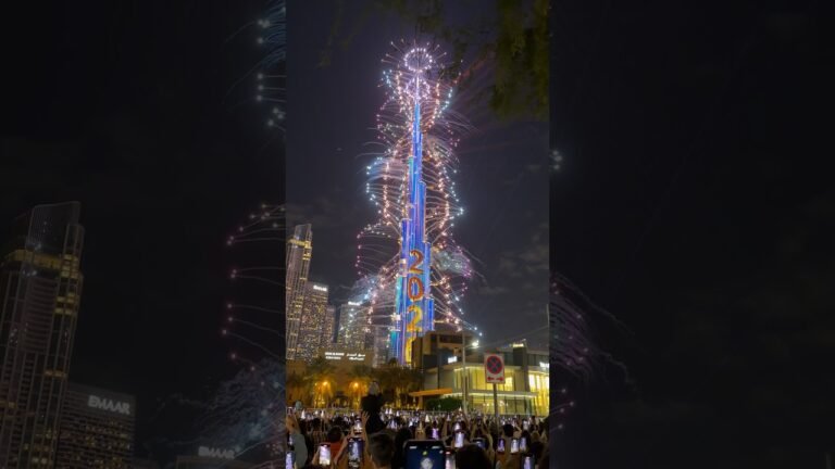 New Year 2026 to see fireworks on Burj Khalifa this time?#dubai #indubai #NewYear2026 New Year 2026 to see fireworks on Burj Khalifa this time?#dubai #indubai #NewYear2026