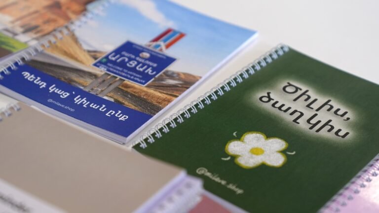 Արցախի բարբառը՝ Միլենայի նոթատետրերում և ստիքերներում