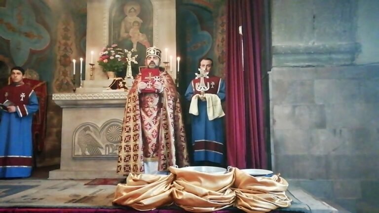 Սուրբ Ծննդյան արարողությունները Եղեգնաձորի առաջնորդանիստ Ս. Աստվածածին եկեղեցում Սուրբ Ծննդյան արարողությունները Եղեգնաձորի առաջնորդանիստ Ս. Աստվածածին եկեղեցում